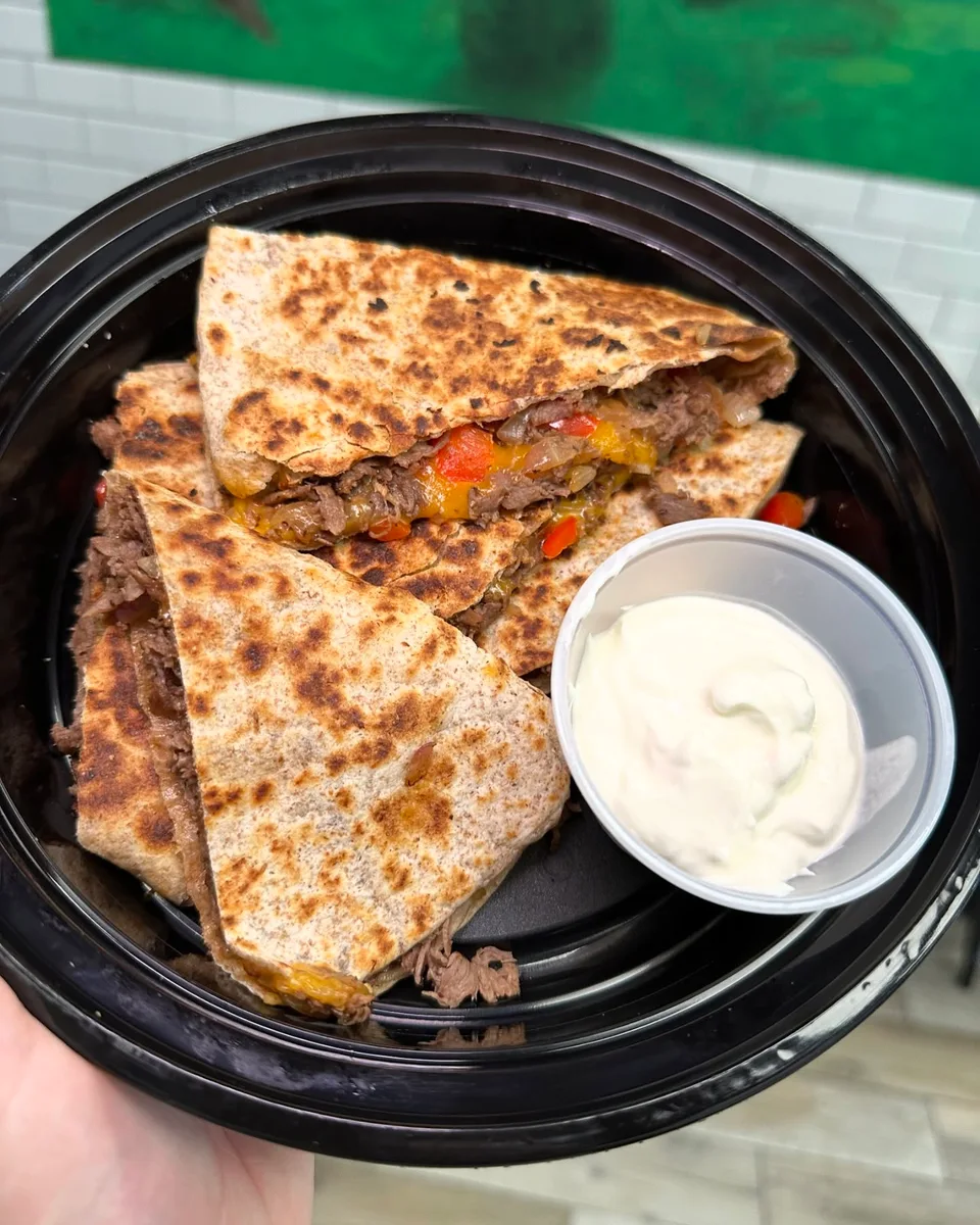Hot heroes & wraps at Middle Village Bagels